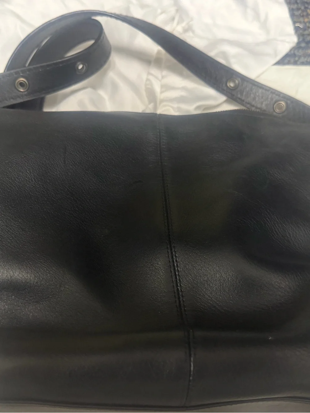 Coach Black  Leather Shoulder Bag